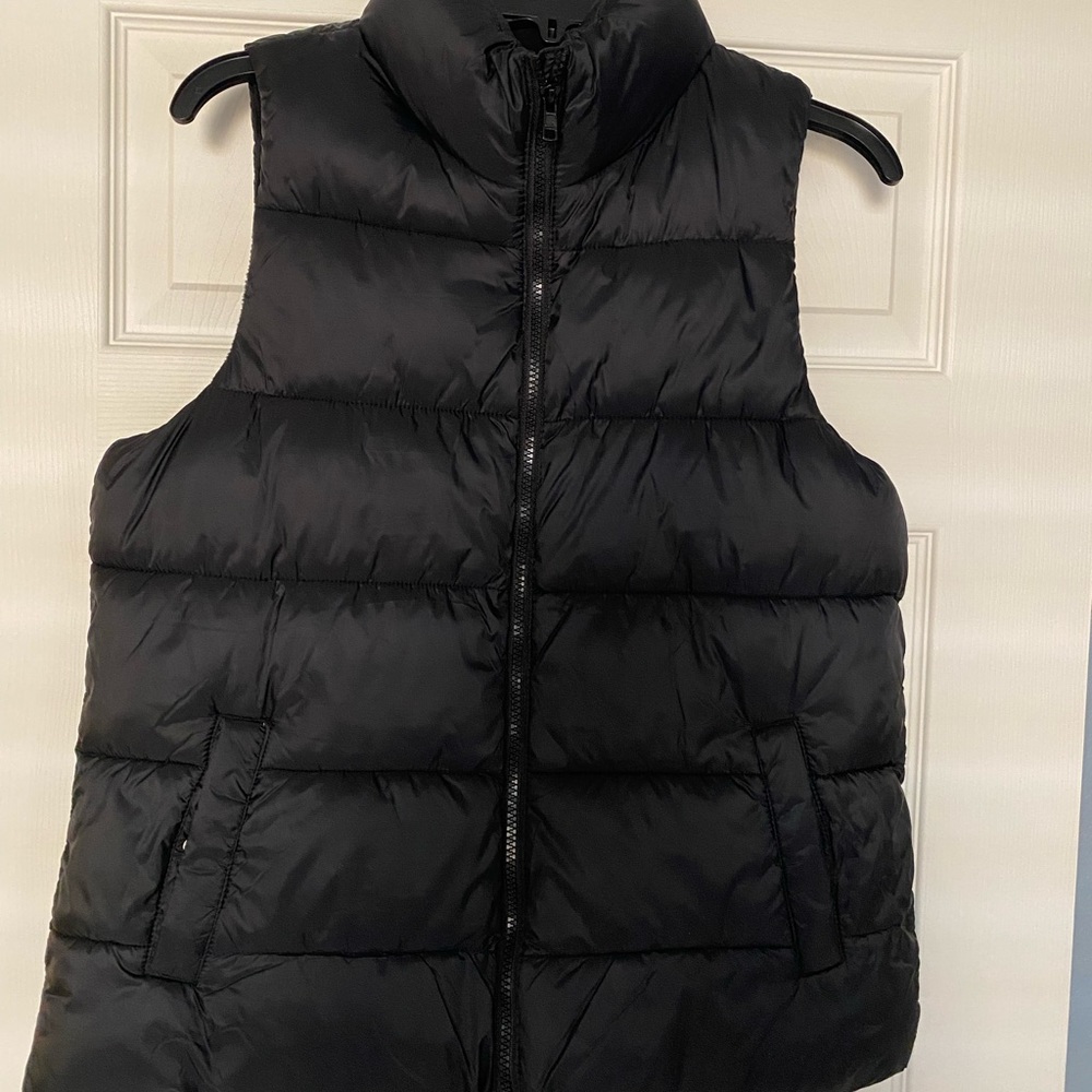 Sleeveless Puffer Vest